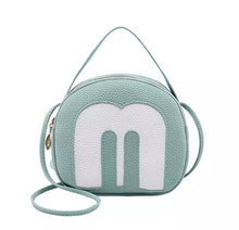 Cargar imagen en el visor de la galería, Bolso cruzado para mujer, bandolera de mano con carcasa, bonita, sencilla, coreana, cuadrada MOD BD17
