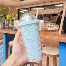 Cargar imagen en el visor de la galería, Vaso de 500 ml conejo  arcoíris moda kawai MOD 6683-1
