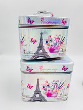 Cargar imagen en el visor de la galería, Estuche de cosméticos 2 pz   PARIS y Londres profesional portátil de gran capacidad, bolsa de maquillaje de mano, a la moda, almacenamiento multicapa, caja de belleza MOD CX3102
