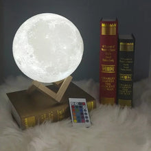 Cargar imagen en el visor de la galería, Lámpara de Luna 3D con control luz blanca. 15 cm alto MOD 907
