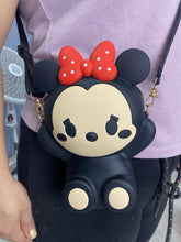 Cargar imagen en el visor de la galería, Bolsita de MIKIE MOUSE LARGO 20cm de largo color rosa - mychinashop.com
