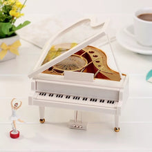 Cargar imagen en el visor de la galería, Caja de música de bailarina con forma de Piano, joyería de plástico, carrusel con manivela manual, mecanismo de caja de música MOD YL-2012
