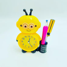 Cargar imagen en el visor de la galería, Reloj despertador con lapicero 20 cm altura
