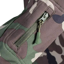 Cargar imagen en el visor de la galería, Chaqueta con funda suave de piel de tiburón con capucha para exteriores, ropa informal del ejército de camuflaje militar, abrigo de viento táctico para lluvia,frió ,caza , senderismo  y camping MOD X-026
