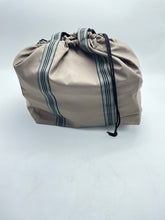 Cargar imagen en el visor de la galería, Maleta deportiva forma de bolsa gym Bolsa de nailon para Yoga y Fitness para mujer, Mochila deportiva con cordón, bolso de hombro, SM MOD 8338
