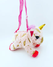 Cargar imagen en el visor de la galería, Mochila de peluche unicornio 878-A11
