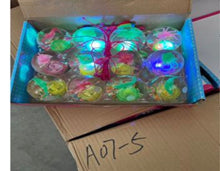 Cargar imagen en el visor de la galería, Pelota con luz transparente MOD A07-5
