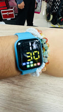 Cargar imagen en el visor de la galería, Reloj de pulsera deportivo para niños/adulto
