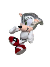 Cargar imagen en el visor de la galería, Muñeco de peluche SONIC 32 cm

