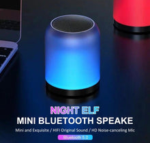 Cargar imagen en el visor de la galería, Altavoz A1 inalámbrico por Bluetooth 5,0, Mini altavoz Audio-visual, bocina a prueba de polvo Mod 1
