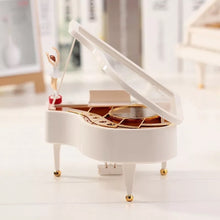 Cargar imagen en el visor de la galería, Caja de música de bailarina con forma de Piano, joyería de plástico, carrusel con manivela manual, mecanismo de caja de música MOD YL-2012
